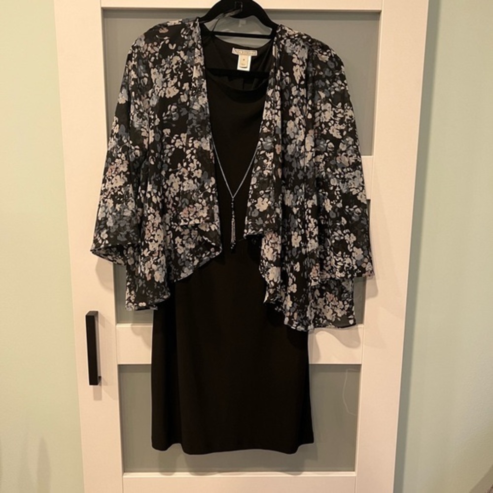 Dana Buchman Chiffon Cardigan & Sheath Dress Set - Size Small